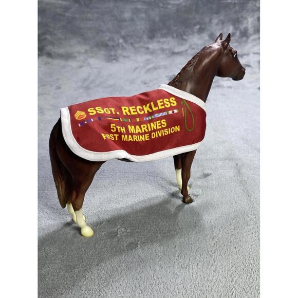 Vintage Breyer Horse SSGT Sergeant Reckless 1493 Marines Korea Exclusive Retired - Picture 1 of 11